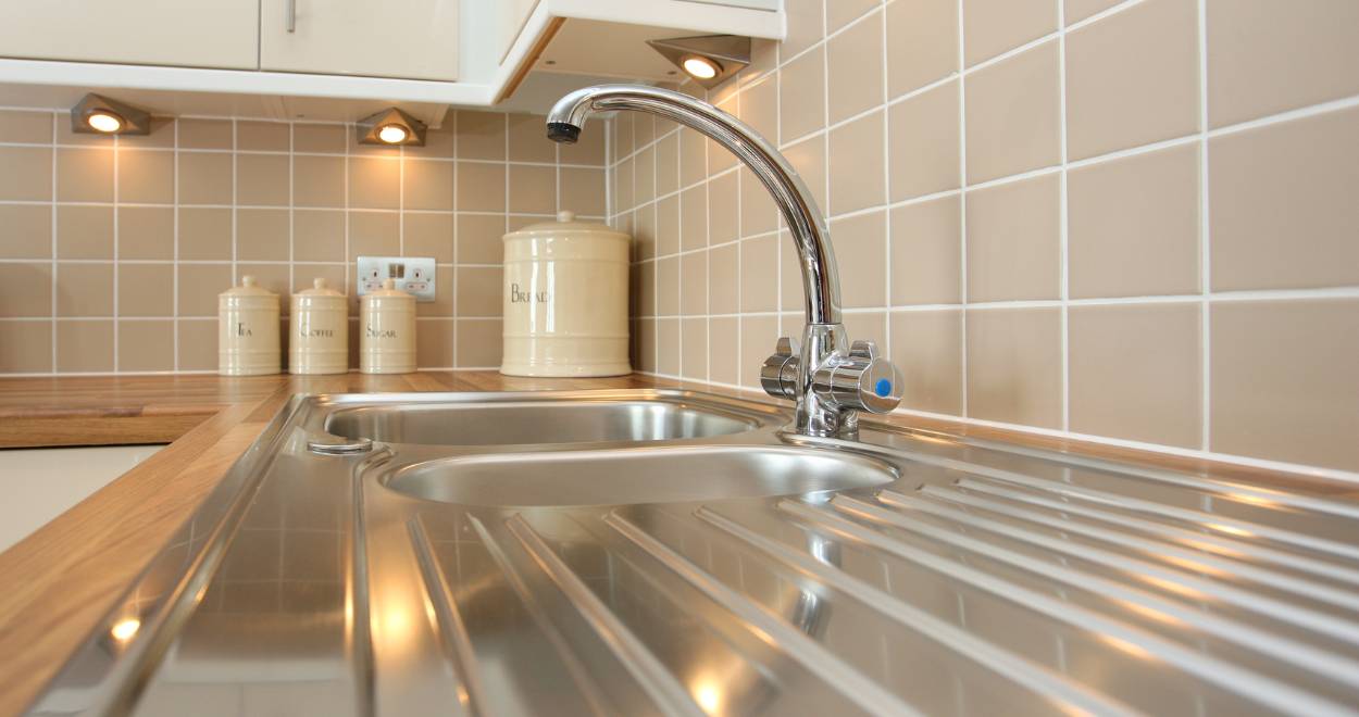 The Best Materials for Kitchen Sinks 6 Options